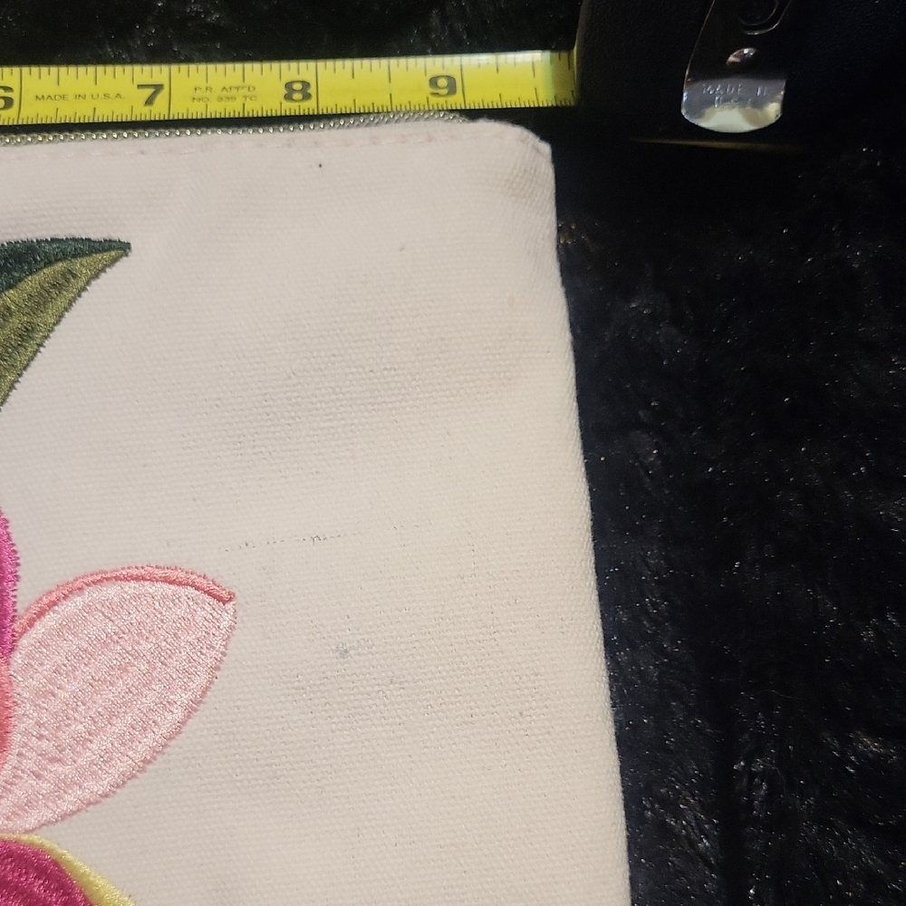 Lady Jayne Pink Floral Canvas Cosmetic Bag - Picture 3 of 5